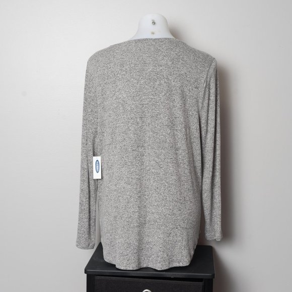 NWT super soft Henley type top - XXL - Picture 2 of 5